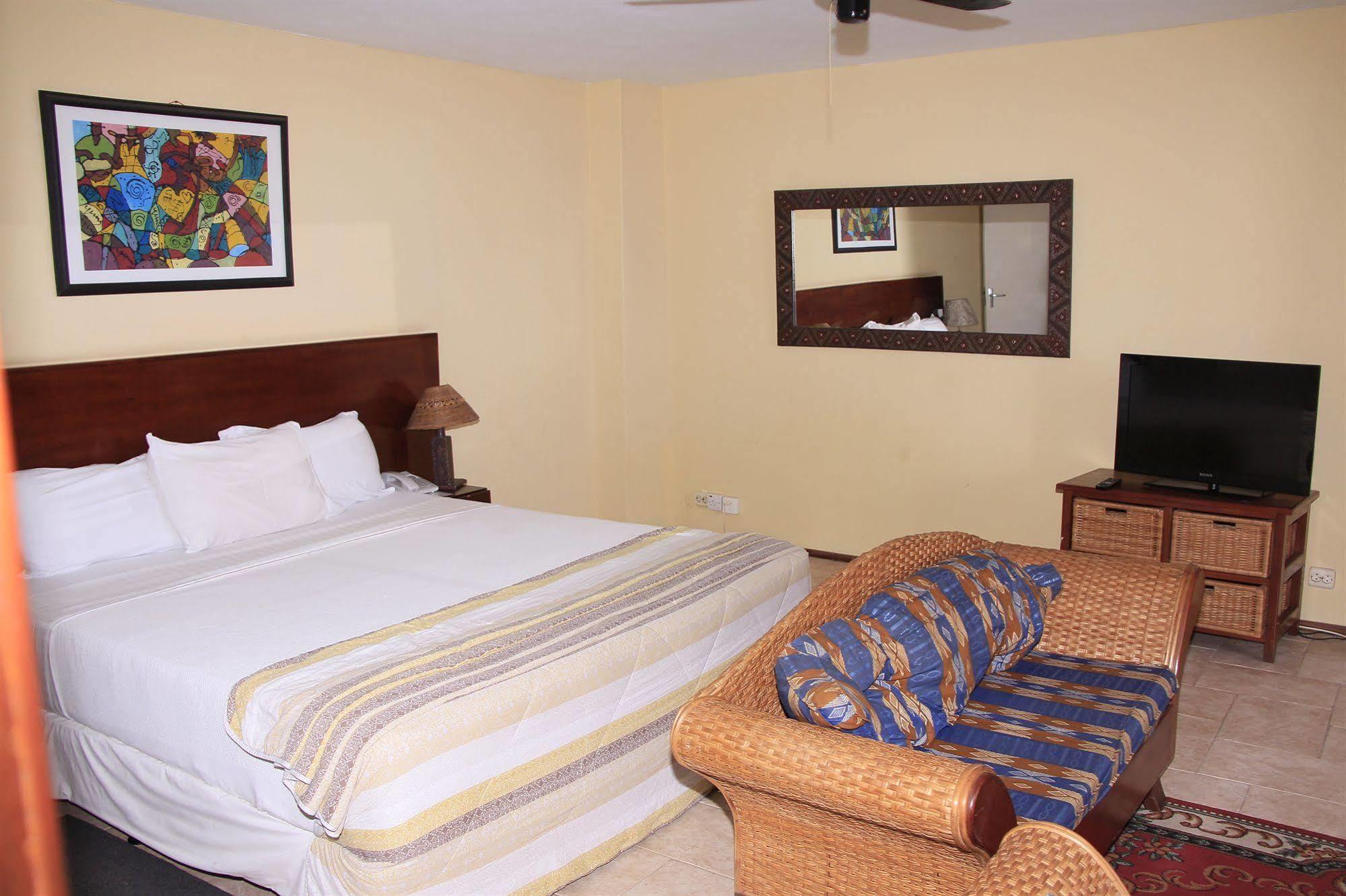Best Western Plus Accra Beach Hotel Teshie Dış mekan fotoğraf